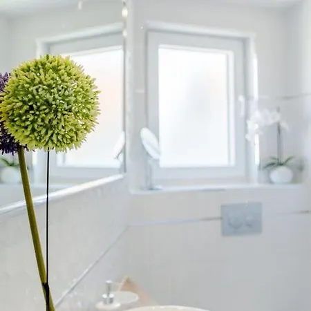 Stone Pearl - Two Bedroom House With Pool *