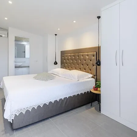 Stone Pearl - Two Bedroom House With Pool Villa