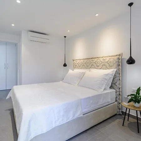 Villa Stone Pearl - Two Bedroom House With Pool *