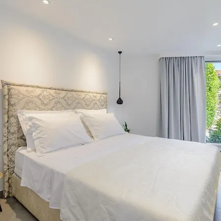 Villa Stone Pearl - Two Bedroom House With Pool