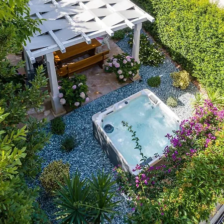 Villa Stone Pearl - Two Bedroom House With Pool Sutivan