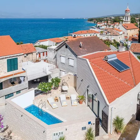 Villa Stone Pearl - Two Bedroom House With Pool