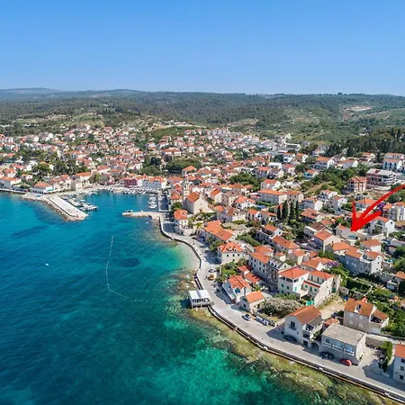 Stone Pearl - Two Bedroom House With Pool